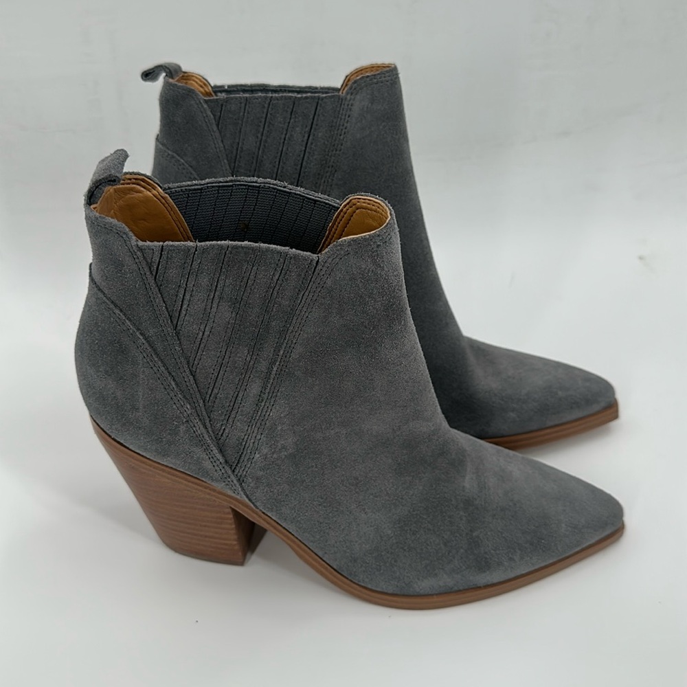 Marc Fisher Aleea Pointed‎ Toe Bootie Suede 9.5